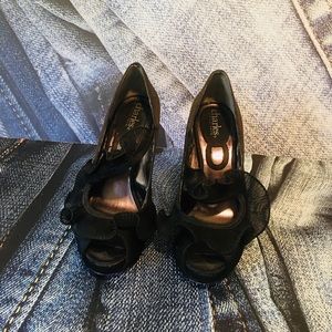 Charles David black heels